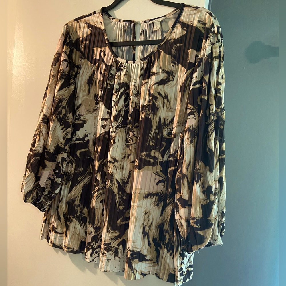 Cato Blouse with ribbed detailing and cinched balloon sleeves size XL